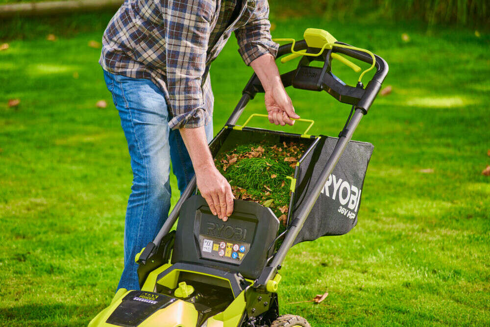 Ryobi Max Power RY36LMXSP53B-160 gressklipper m/batteri