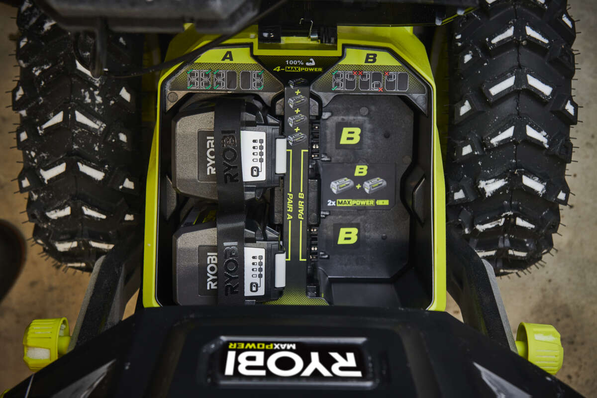 Ryobi Max Power RY36STX61A-460F snøfreser m/4 batterier