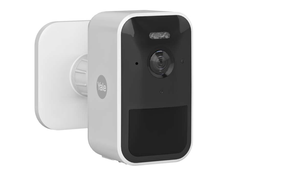 YALE SMART OUTDOOR CAMERA