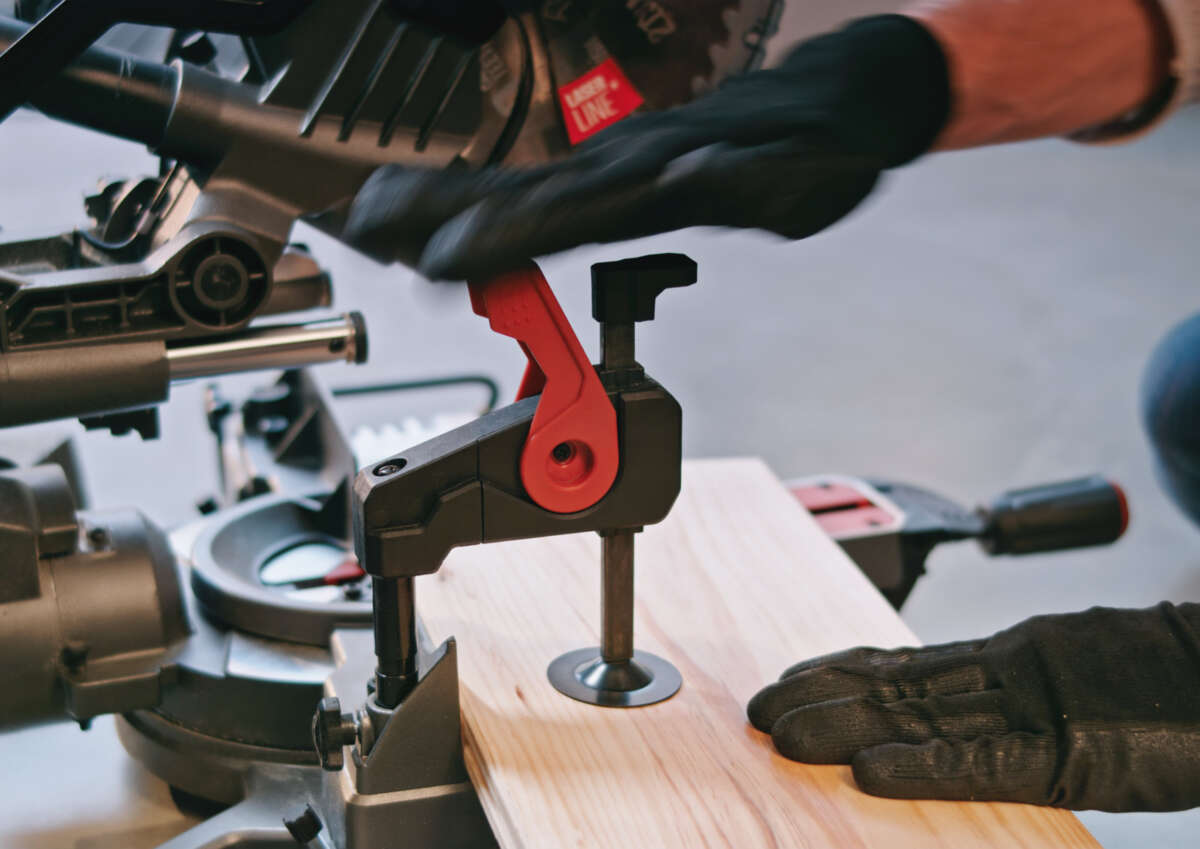 Skil 1310 AA 1600W kapp- og gjærsag