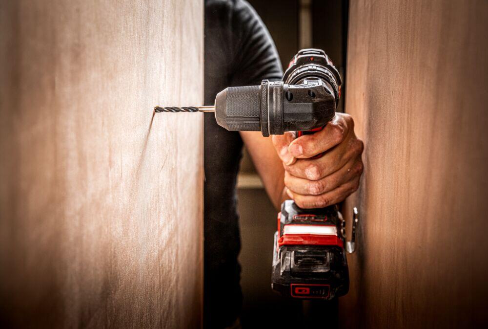 Skil 3066CA drill/skrutrekker u/batteri