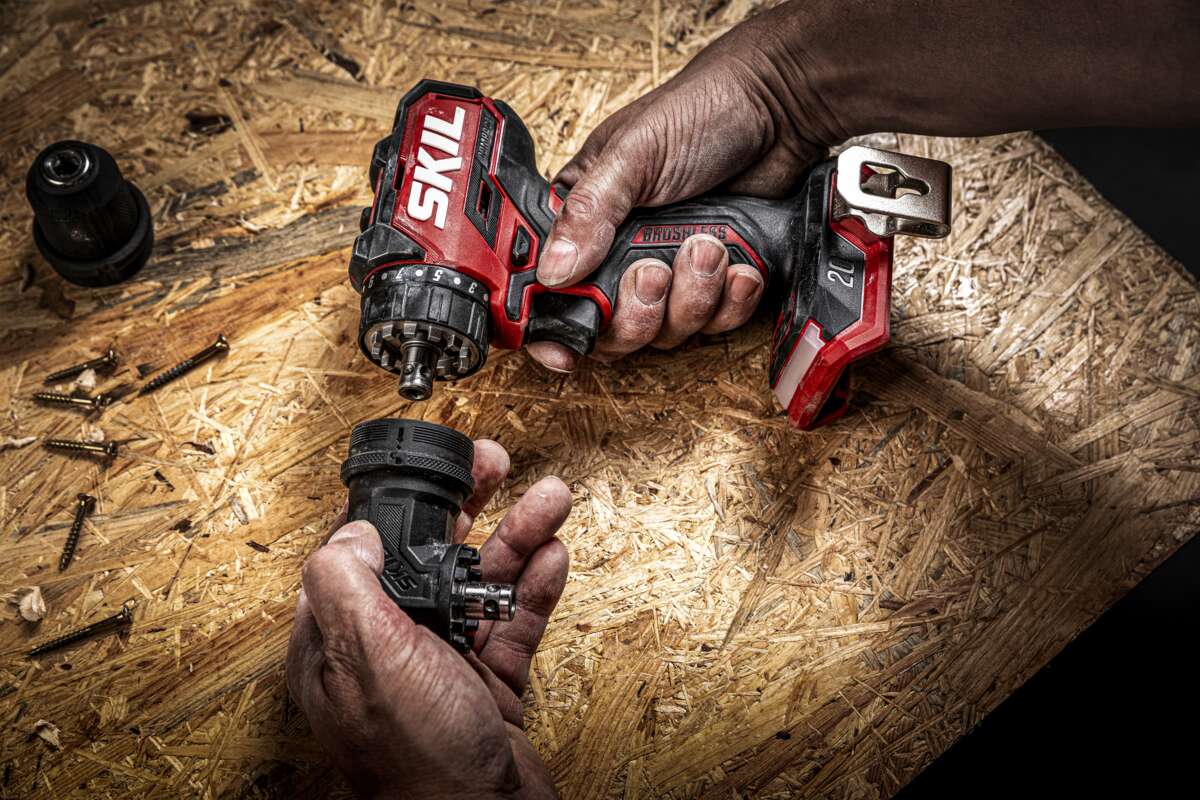 Skil 3066CA drill/skrutrekker u/batteri