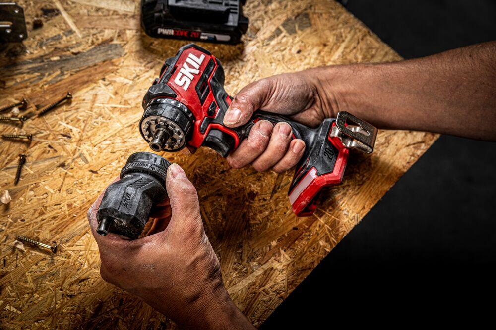 Skil 3066CA drill/skrutrekker u/batteri