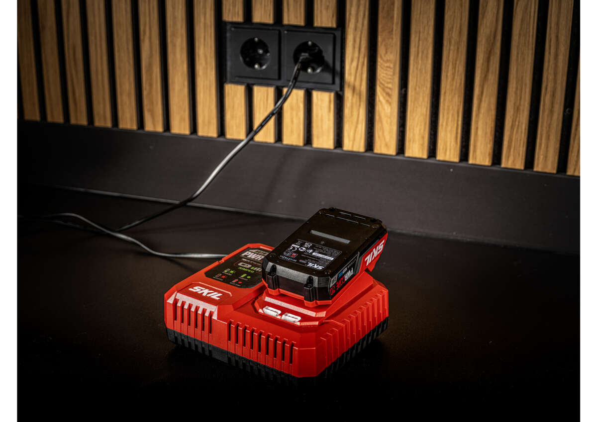 Skil 3142 AA 20V Max Lithium-Ion 2,0 Ah PWRASSIST™ USB-C-batteri