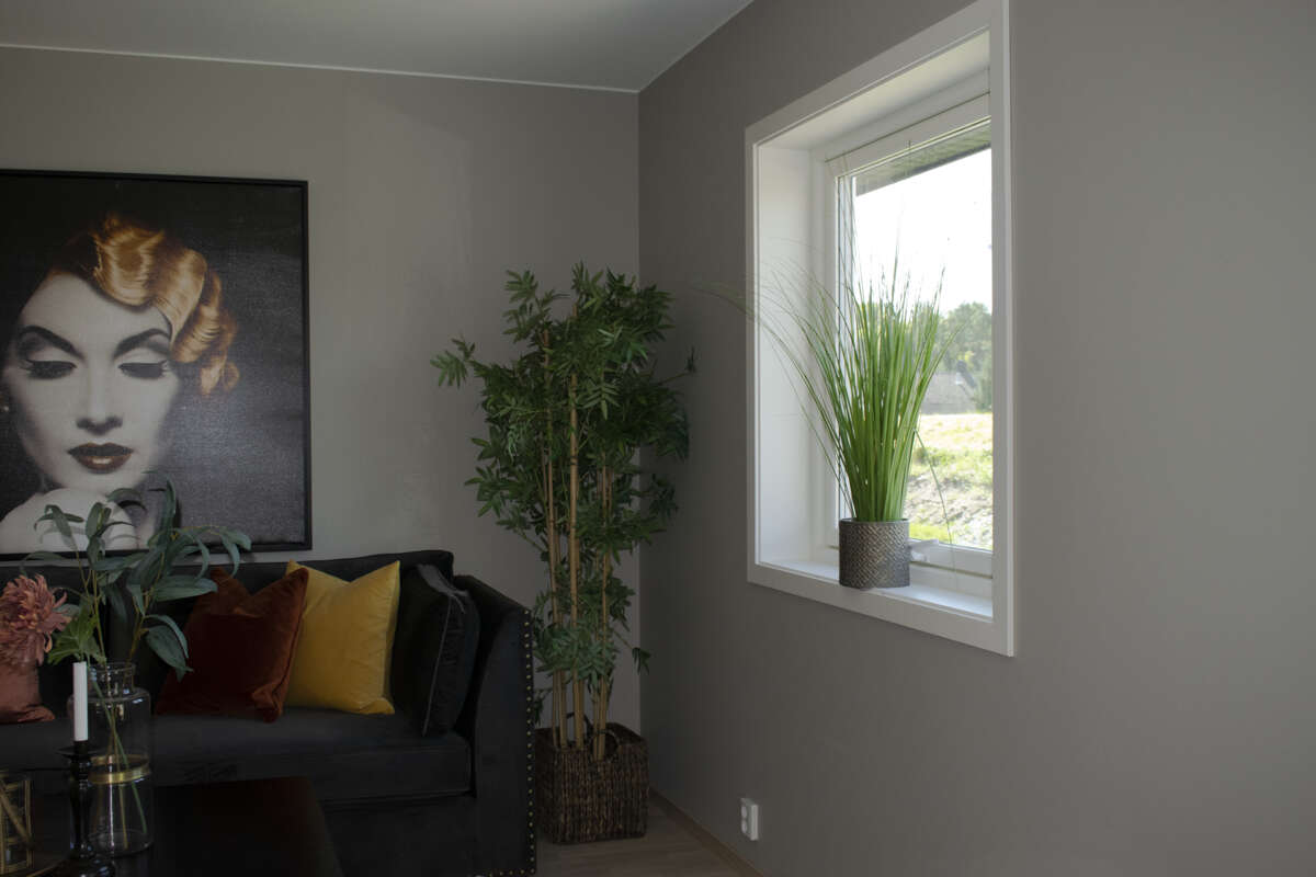 Combiwood 10x58 mm vindussett karmlist malt i Bomull