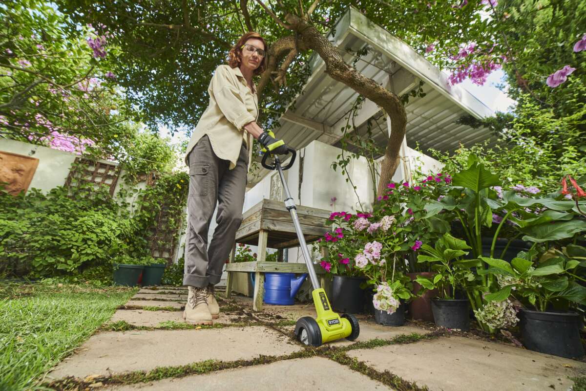 Ryobi RY18PCC-120 flisrenser m/batteri