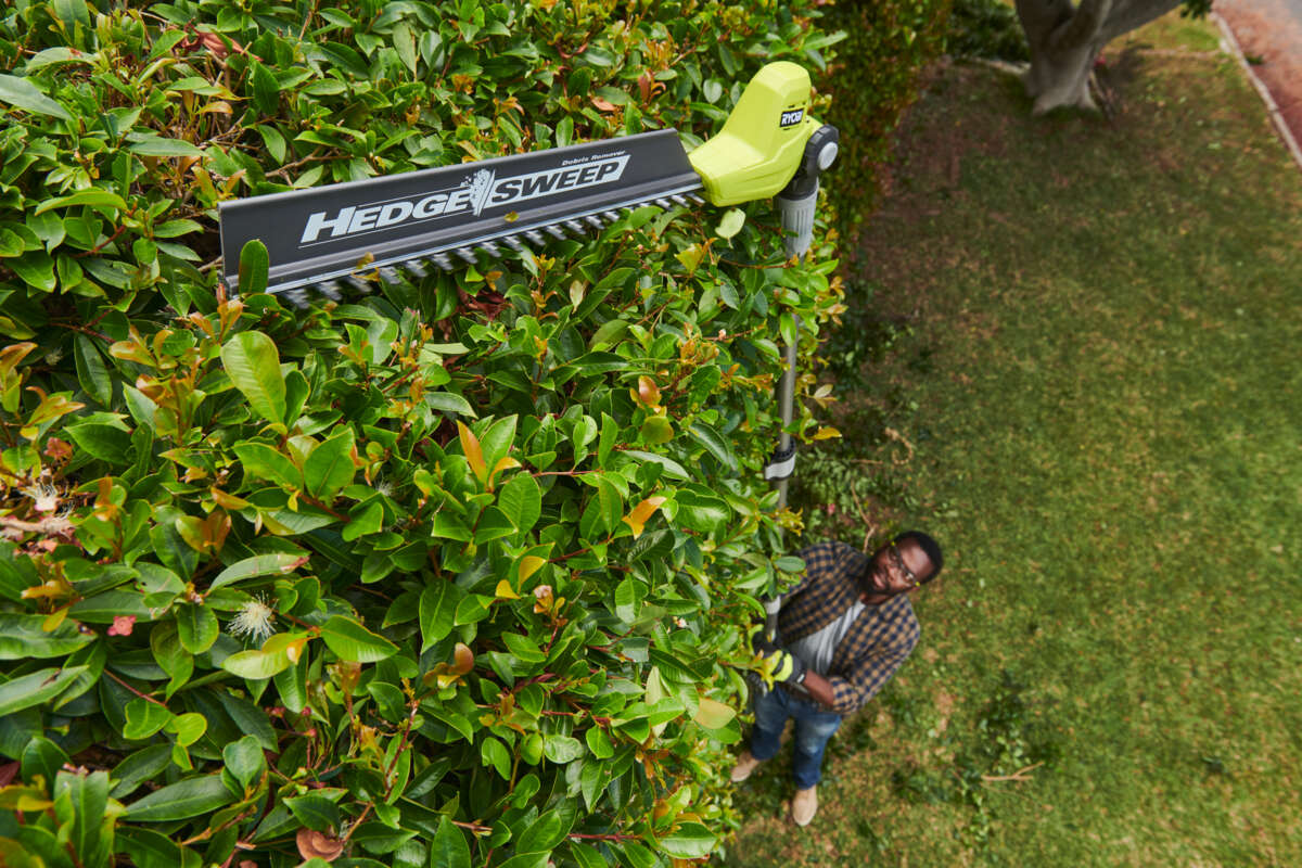 Ryobi ONE+ RY18PHT40A-0 teleskopisk hekksaks u/batteri