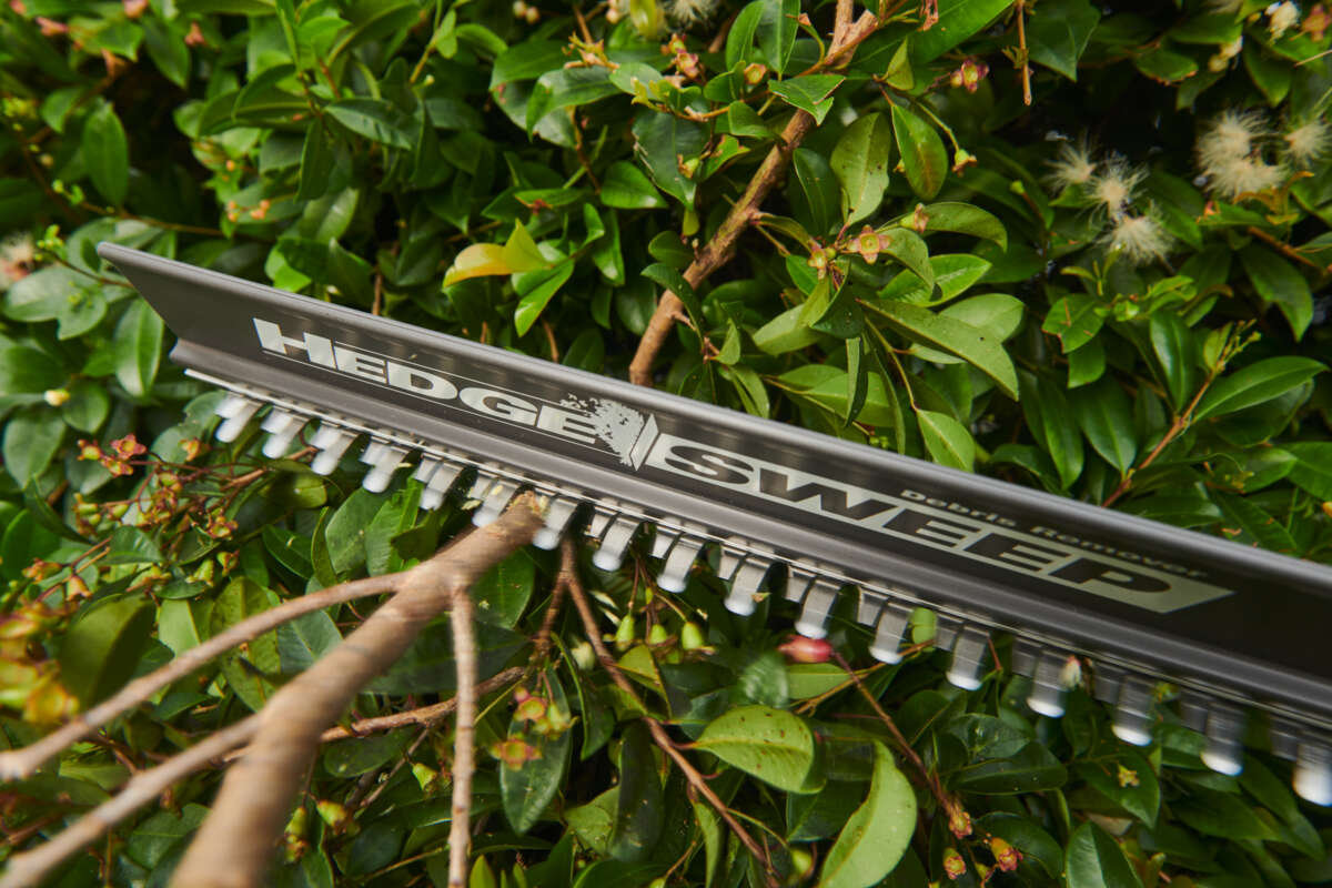 Ryobi ONE+ RY18PHT40A-0 teleskopisk hekksaks u/batteri