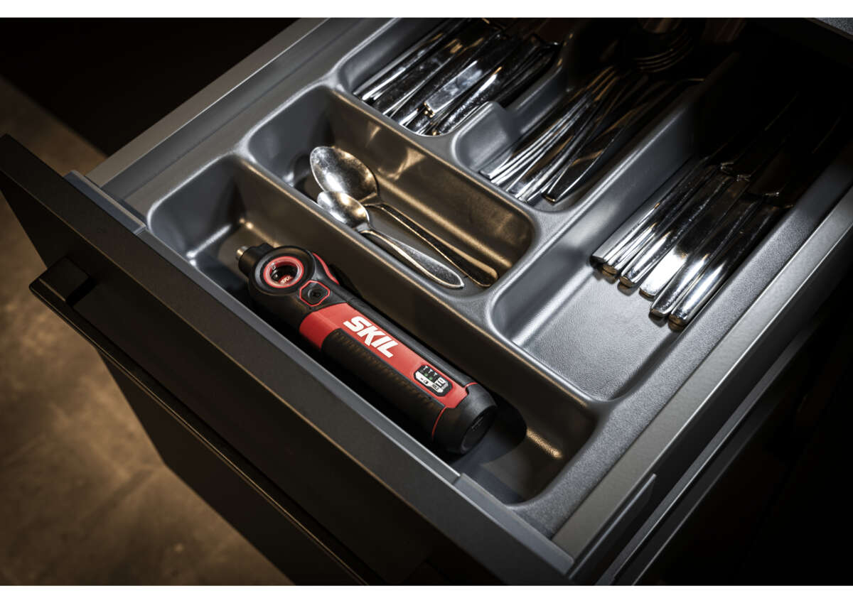 Smart 365* 2714CO Twist skrutrekker m/lader og bits