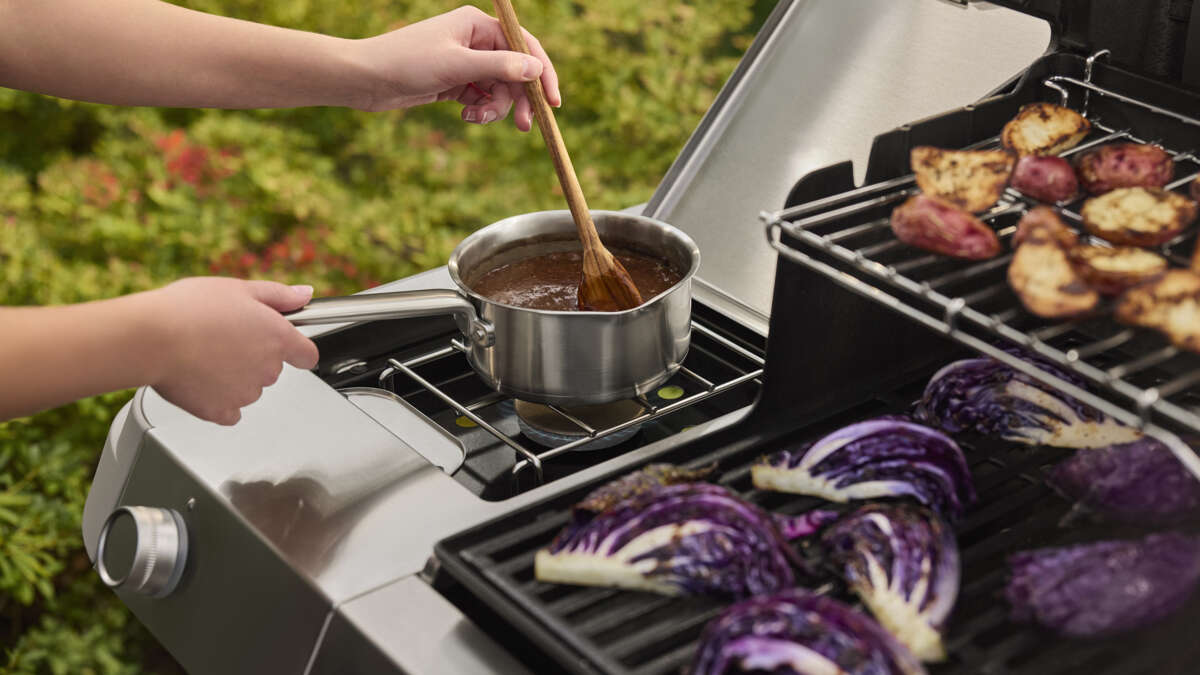Weber Genesis EP-435W gassgrill