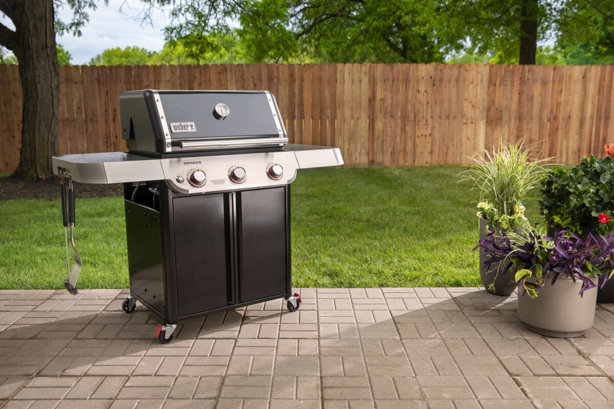 Weber Genesis E-315 gassgrill