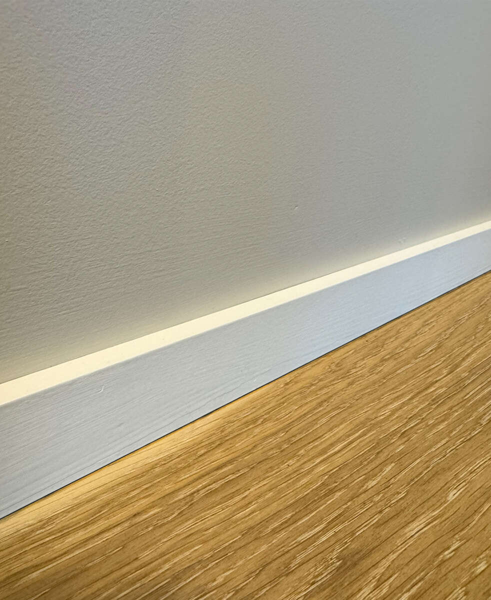 Combiwood 12x45x4400 mm furu glattkantlist NCS S0502Y