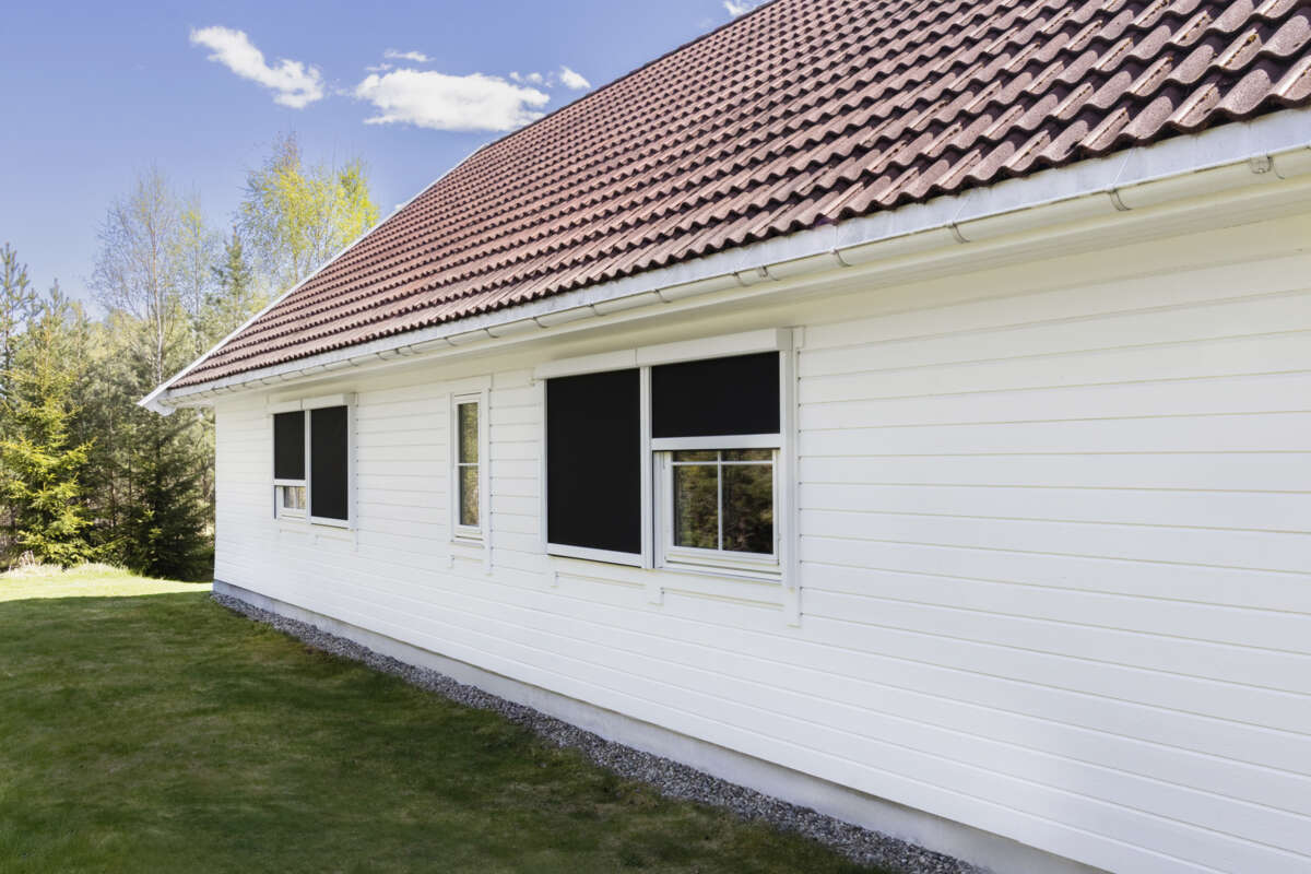 Vari Zip screen motorkassett med lysslipp 10% duk