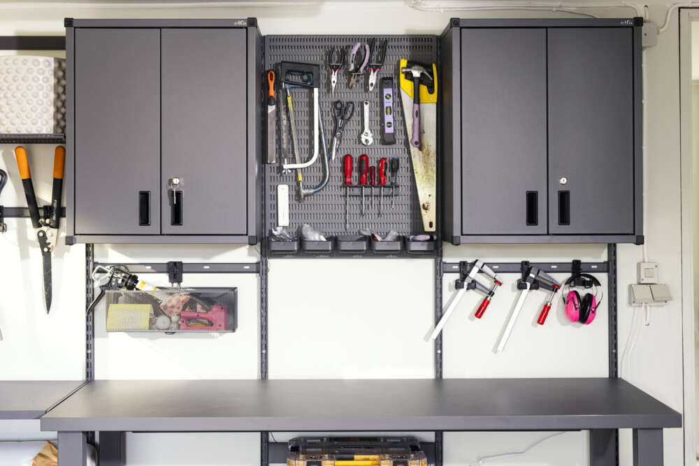 Elfa Garage+ graphite dekklist til hengeskinne