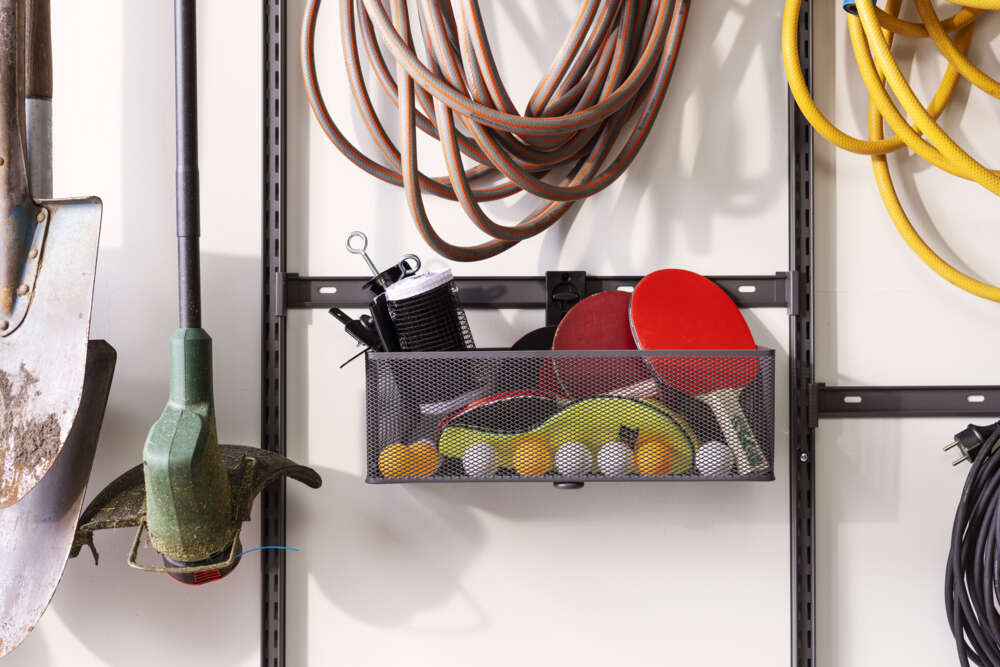 Elfa Garage+ graphite beslag til hengeskinne 2-pk