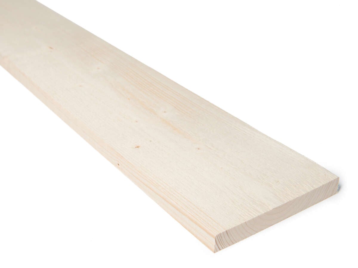 22x123 rektangulær gran kledning