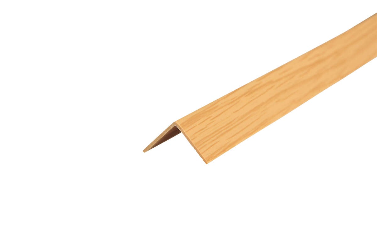 20x020x2600 Vinkellist PVC hvit