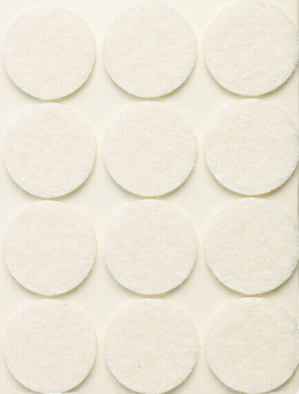 Møbelfilt hvit selvkl 17 A20