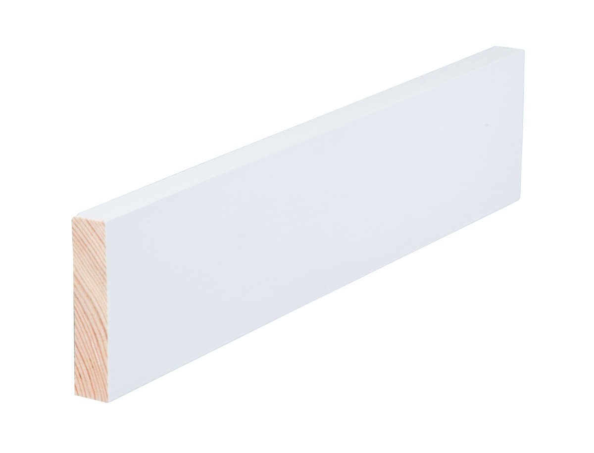 15x58x4400 Dekklist rette kanter malt