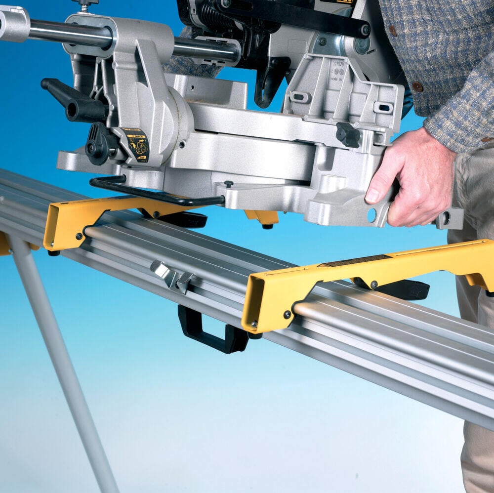 DeWALT DE7023 sagbord