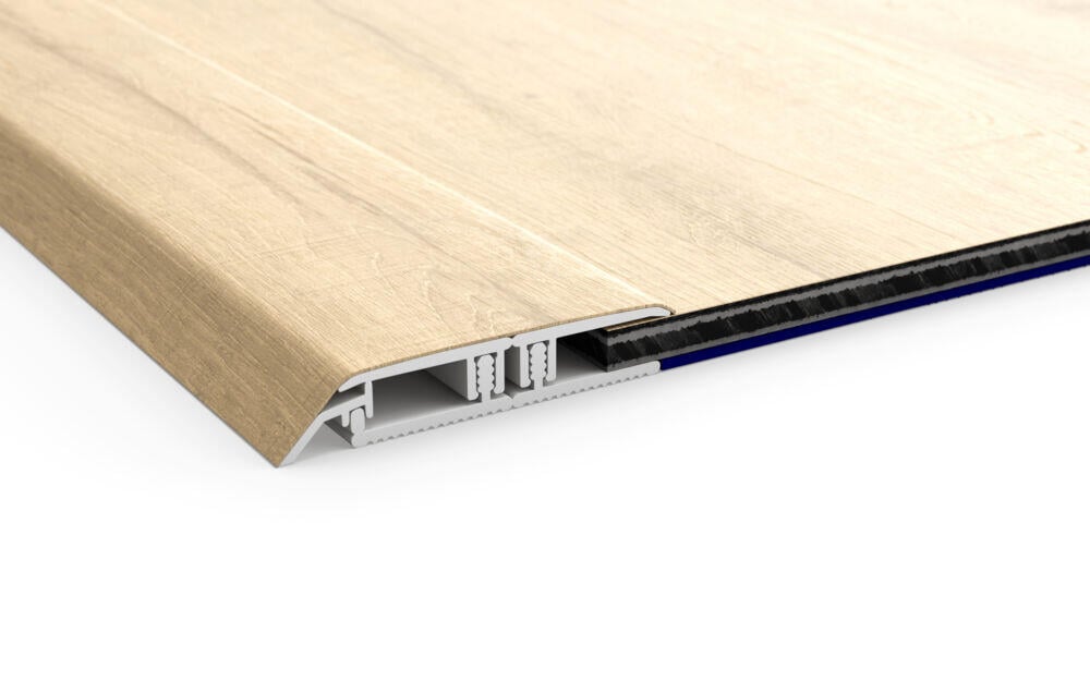 Pergo gulvlist 5-i-1 til vinylgulv