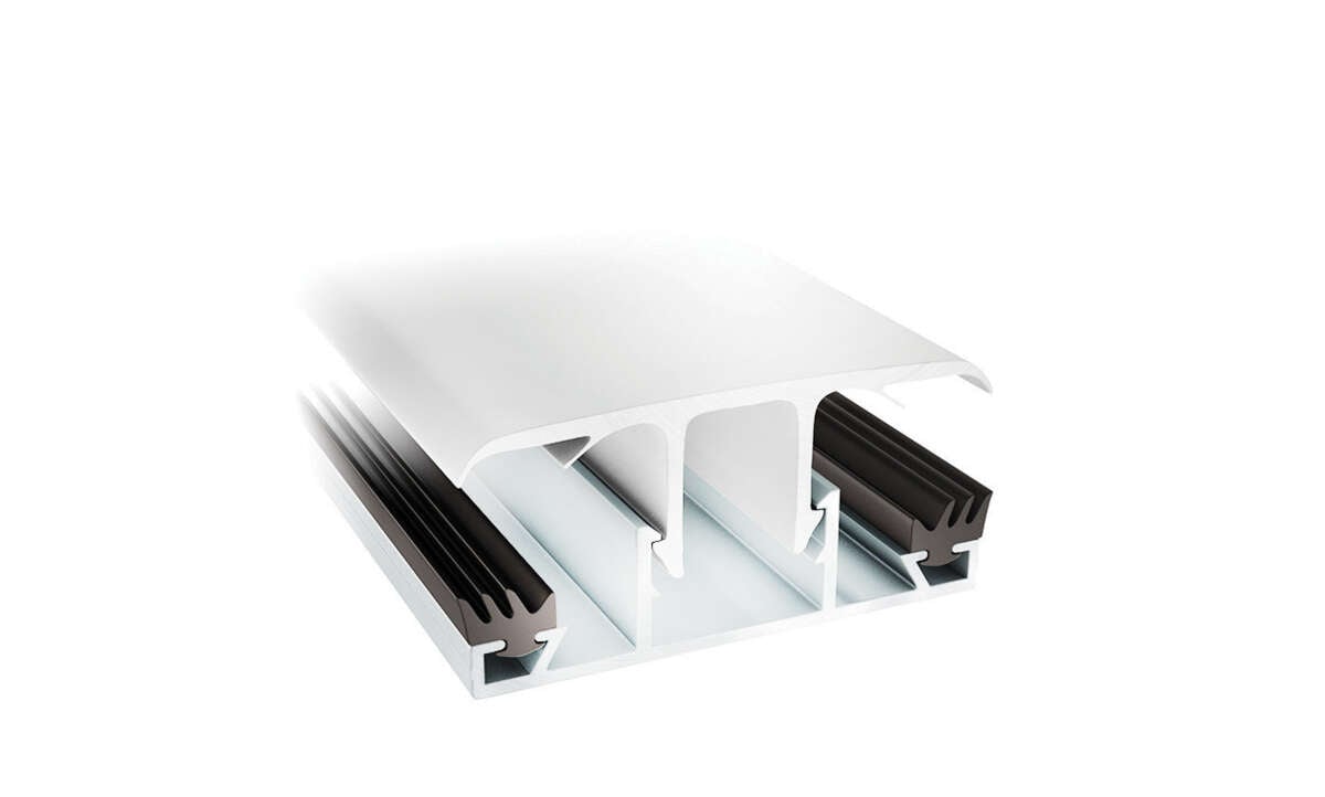 Gop Kanalplast Midtprofil 32 mm hvit