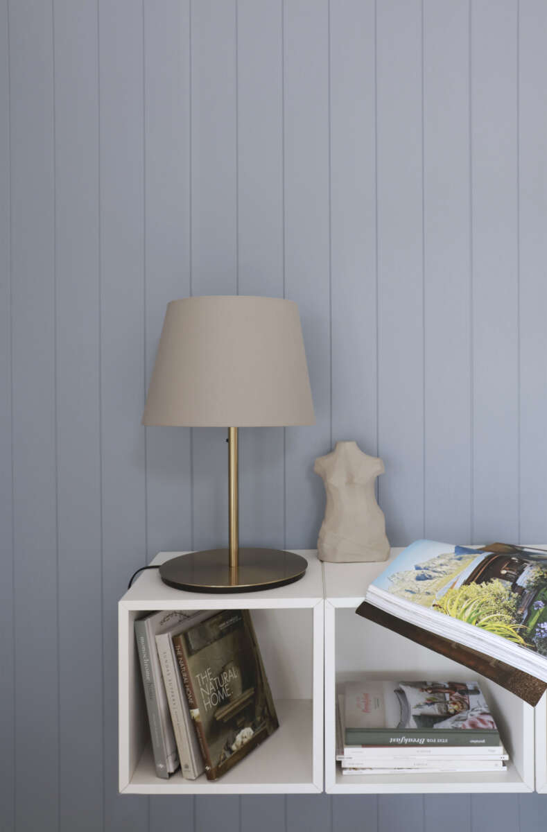 Huntonit Fas 6 bord vegg, Pilasterblå