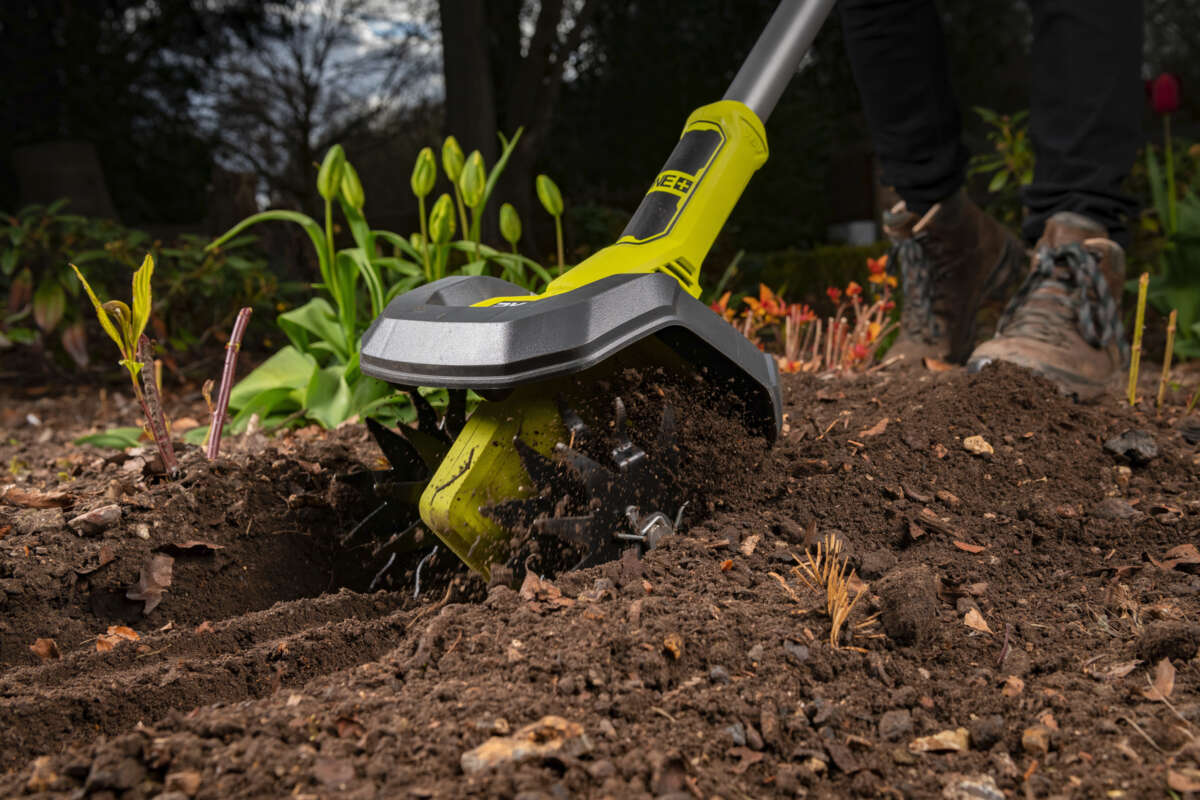 Ryobi RY18CVA-0 jordfreser u/ batteri