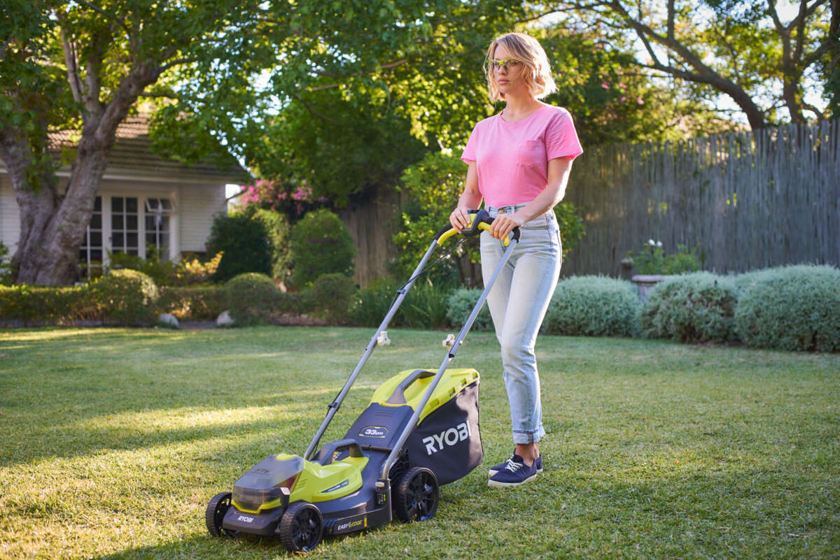 Ryobi OLM1833B gressklipper u/batteri