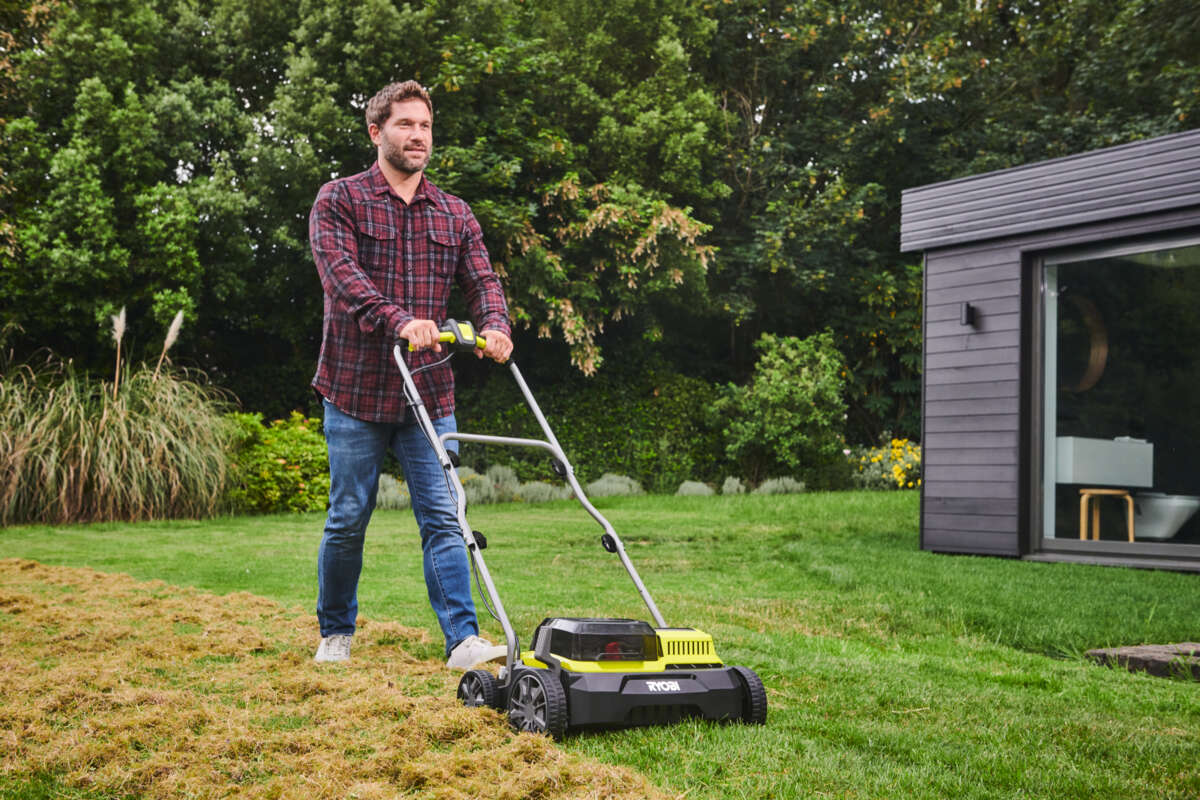 Ryobi RY18SFX35A-0 vertikalskjærer u/batteri