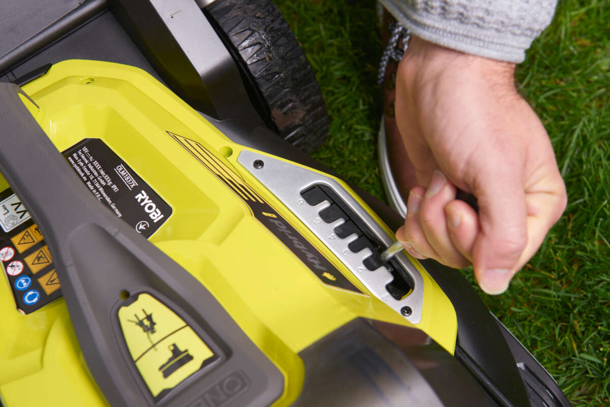 Ryobi RY18LMH37A-225 gressklipper