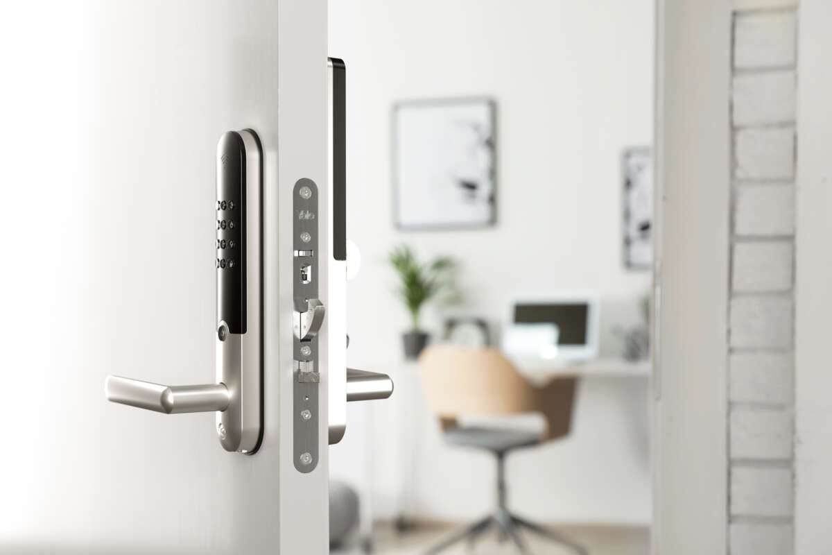 Yale Doorman L3