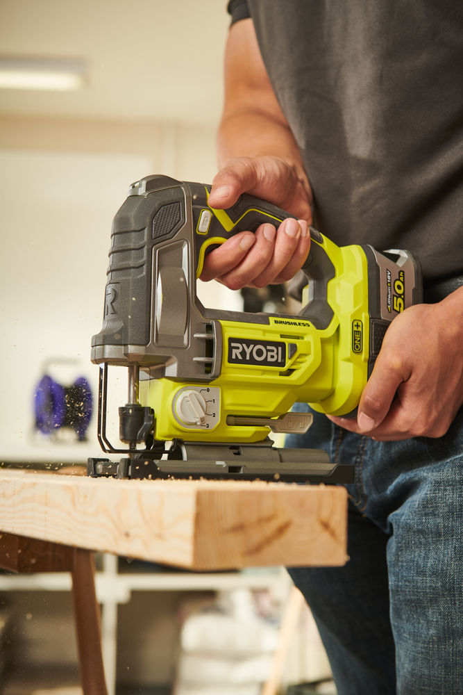 Ryobi R18JS-120S Stikksag u/batteri