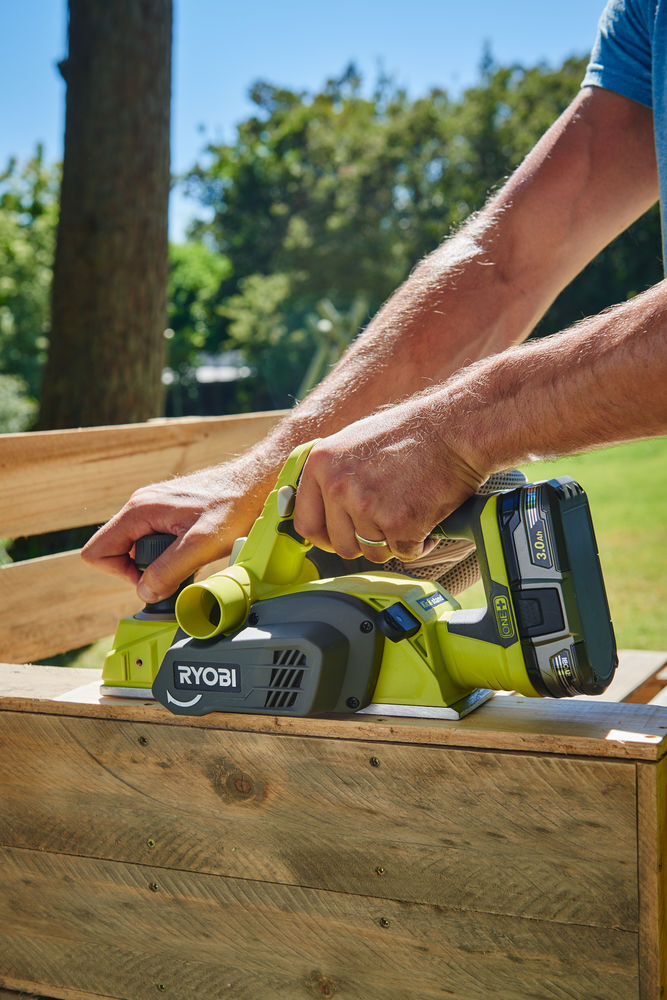 Ryobi ONE+ R18PL-0 høvel u/batteri