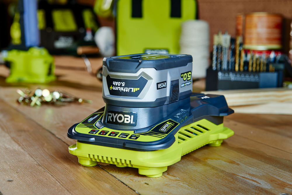 Ryobi RC18150 18V lader