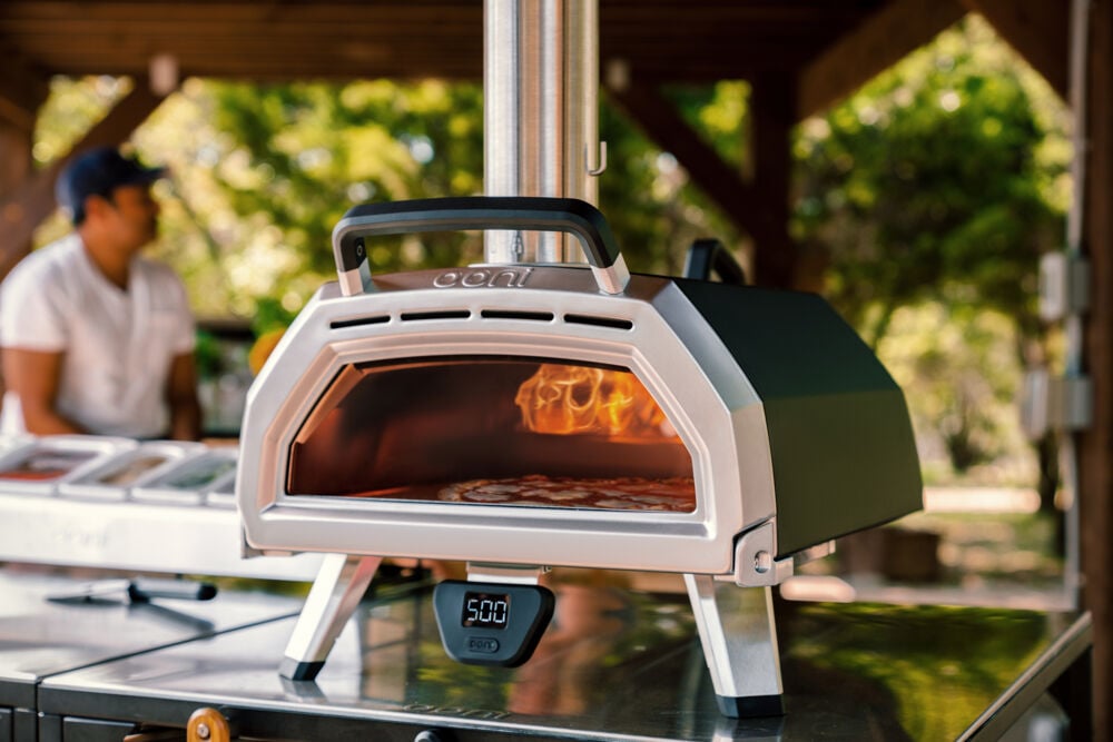 Ooni Karu 16 pizzaovn