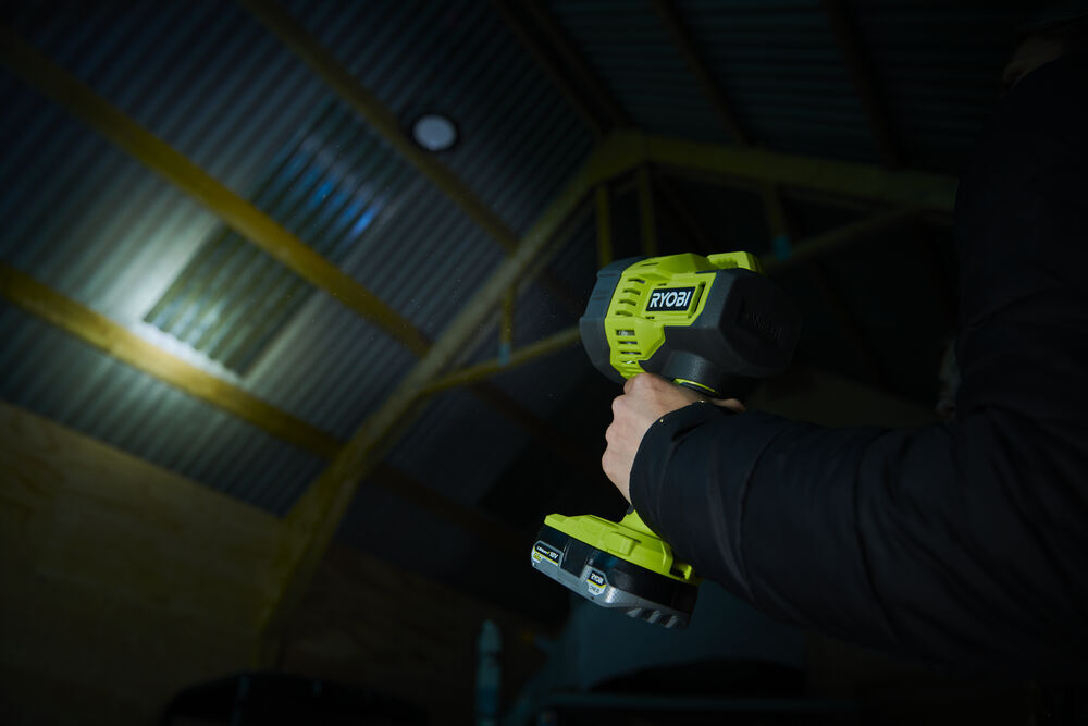 Ryobi ONE+ RLS18-0 spotlys u/batteri