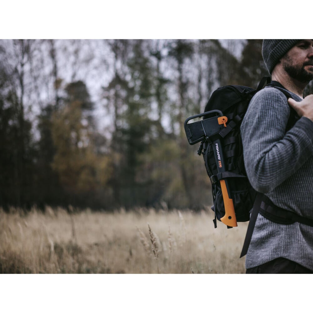 Fiskars universaløks S X10