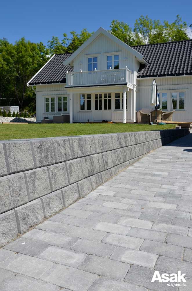 Asak Mini Exclusive støttemur