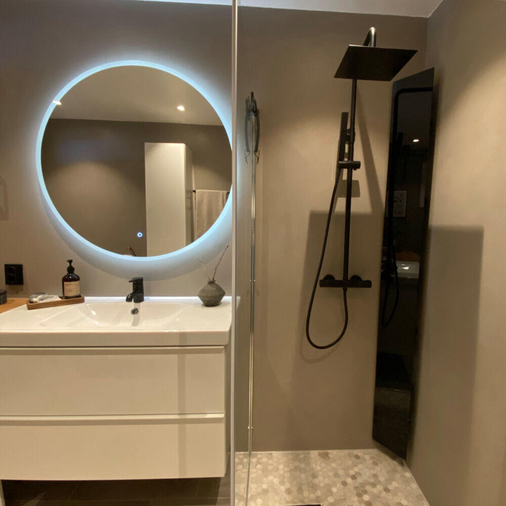 Robust Mikrosement Base