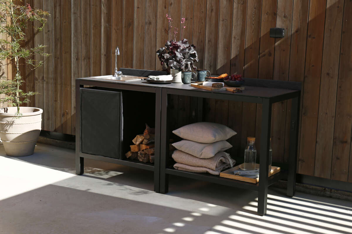 Krifon Napoli utekjøkken med benkeplate