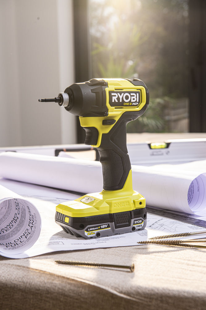 Ryobi RID18C-0 slagskrumaskin u/batteri