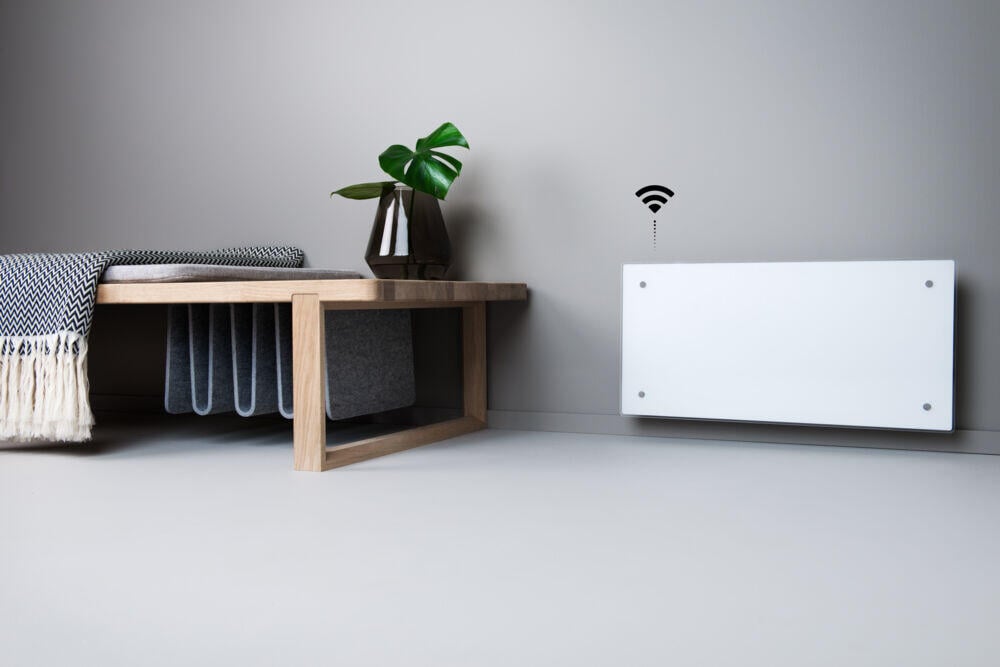 Adax Clea WiFi glass panellist panelovn