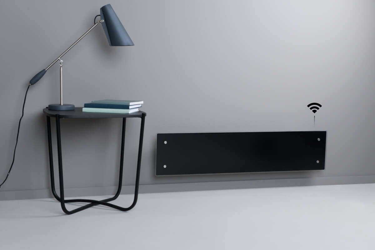 Adax Clea WiFi glass panellist panelovn