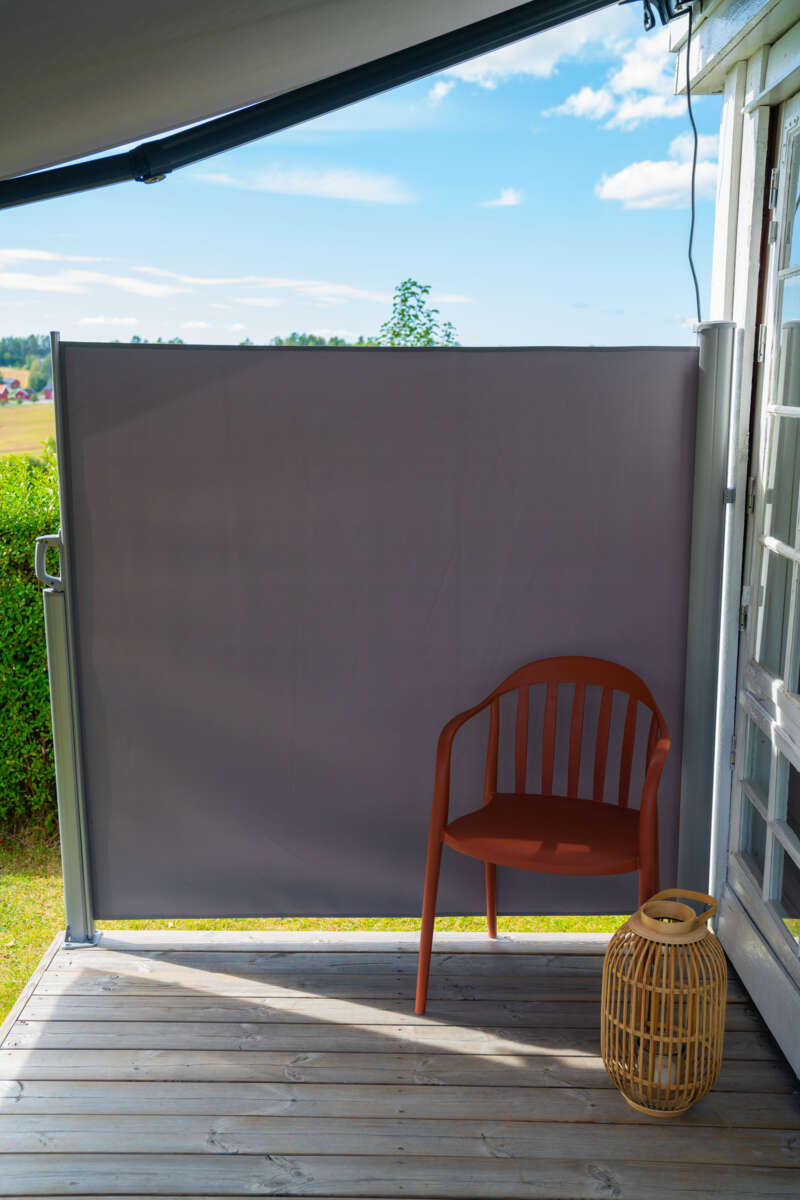 Bohem uttrekkbar semi-transperant levegg 1,6x3 meter