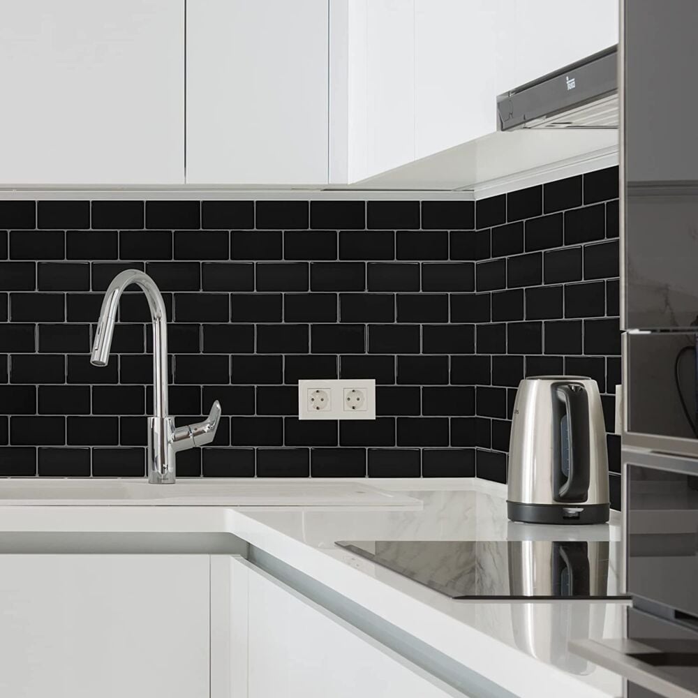 Selvklebende flis, svart Subway 10 pk.