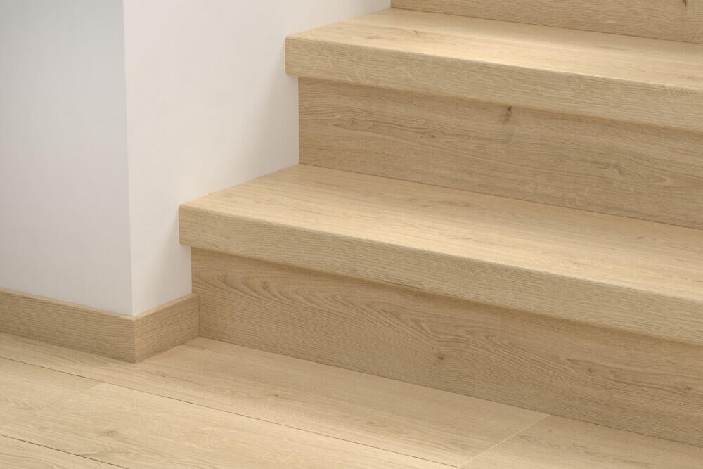 BEIGE VALLEY OAK