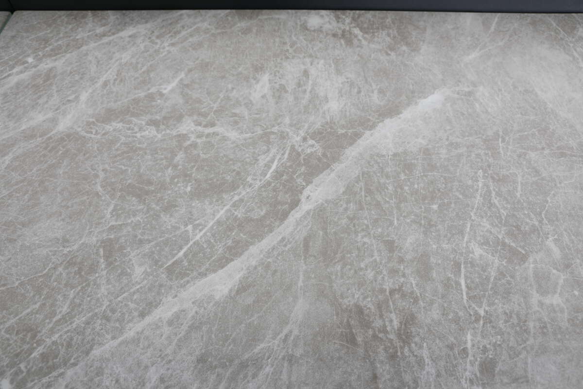 Krifon Napoli utekjøkken med benkeplate