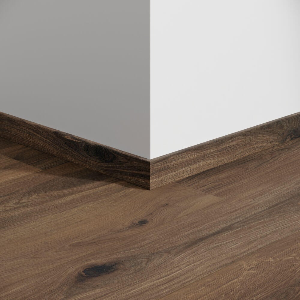 Gyant Dark Brown