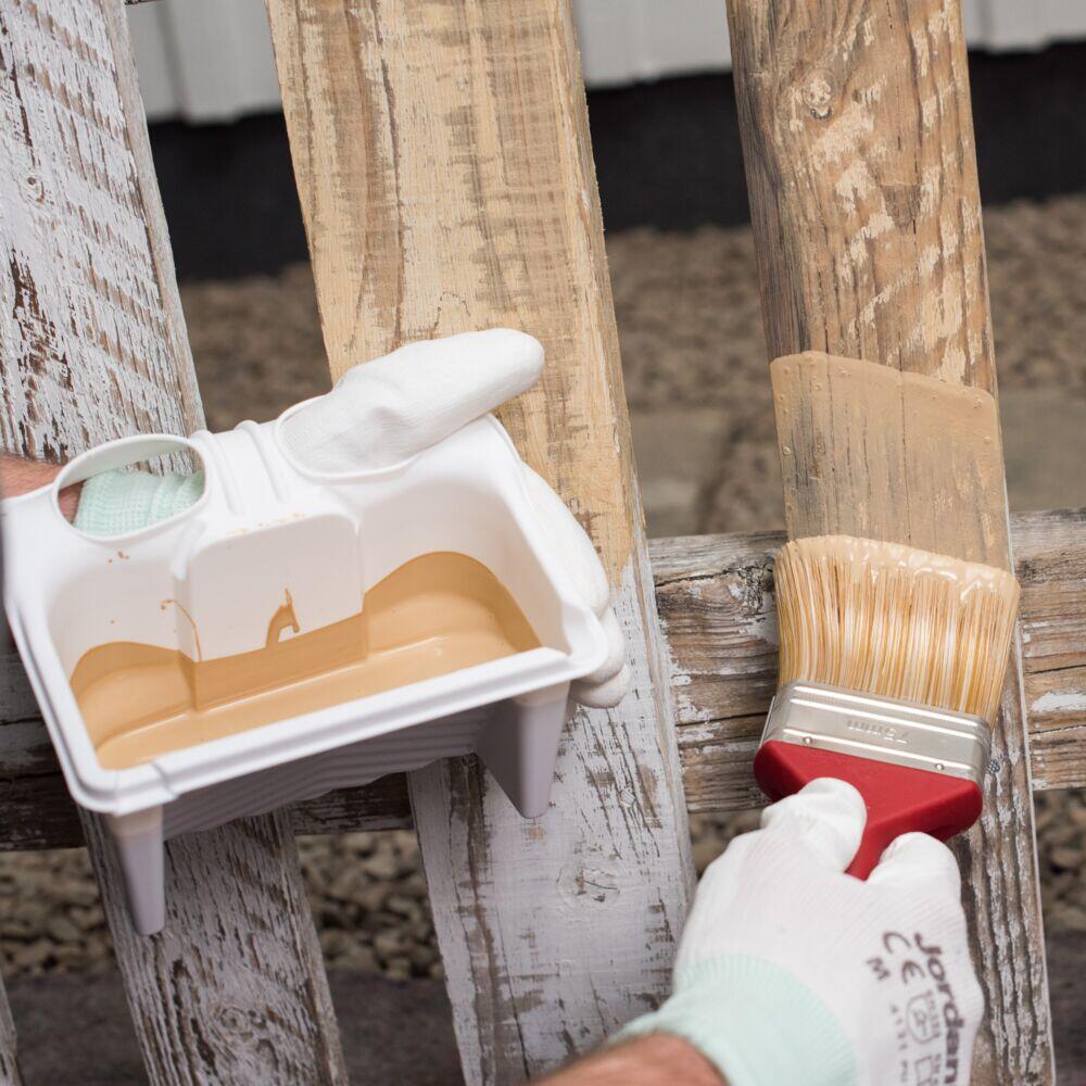 Jordan malekar håndholdt